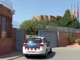Un vehículo de los Mossos d'Esquadra entrando a la prisión de Ponent.