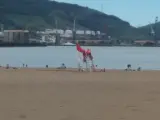 Baño prohibido en las playas vizcaínas de Las Arenas, Ereaga, Arrigunaga, Barinatxe, Arriatera-Atxabiribil y Armintza