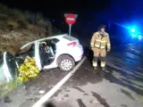 Fallece un hombre al salirse de la carretera el coche que conducía, chocar y arder en Mazarrón