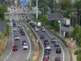 Tráfico lento en la A-1 en Madrid este sábado.