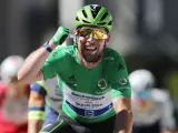 Mark Cavendish celebra su 34ª victoria de etapa en el Tour de Francia