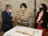 Entregados los Premios Beato a Ana Botín y García Armada, dos mujeres "imbatibles"