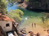 La Costa Brava cuenta con bellas calas como Aiguablava en las que disfrutar del mar y el sol.