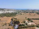 Un incendio ya estabilizado afecta en Ibiza a una zona agrícola y de cañas