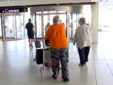 Turistas británicos llegan al aeropuerto de la Región de Murcia