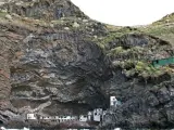 Este pueblo español se encuentra escondido dentro de una cueva y al lado del mar