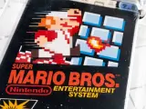 Una copia sin abrir de Super Mario Bros.