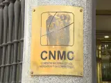 La CNMC multa a 12 empresas por "alterar" licitaciones de Fomento