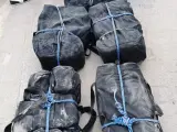 Sucesos.- Intervenidos casi 900 kilos de cocaína oculta en tres contenedores en el Puerto de València