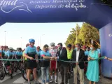 Cvirus.-Más de 500 ciclistas recorren 118 kilómetros por el Poniente almeriense como homenaje a los sanitarios
