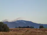 Incendios.- Continúa la lucha contra el fuego en Sierra Bermeja con la incorporación de los medios aéreos