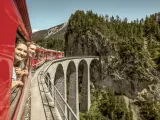 La red suiza de ferrocarriles es la mejor plataforma para contemplar los paisajes de Suiza.