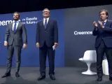 Casado y Almeida reciben a Durão Barroso en la Convención Nacional del PP
