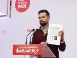 PSOE insta a Núñez a decir "alto y claro" que "rompe" con Cospedal al presentar su candidatura a liderar el PP