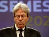 European Commissioner in charge of Economy Paolo Gentiloni speaks during a press briefing to present results of European Semester autumn package in Brussels, Belgium, 24 November 2021. (B&eacute;lgica, Bruselas) EFE/EPA/OLIVIER HOSLET