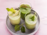 Smoothie verde de kiwi, una receta más que adaptable al gusto de cada uno.