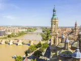 Las torres de la Basílica de Nuestra Señora del Pilar en la ciudad de Zaragoza.