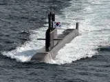 HANDOUT - 13 August 2021, South Korea, Geoje: South Korea's first 3,000-ton submarine, the Dosan Ahn Chang-ho, built by Daewoo Shipbuilding and Marine Engineering Co., is seen during its launching ceremony at the South Korean shipbuilder's Okpo shipyard on the southern island of Geoje. Photo: -/Sout Korean Navy via YNA/dpa - ATTENTION: editorial use only and only if the credit mentioned above is referenced in full (Foto de ARCHIVO) 13/8/2021 ONLY FOR USE IN SPAIN