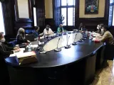 La Mesa del Parlament, reunida este martes.