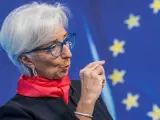 16 December 2021, Hessen, Frankfurt_Main: Christine Lagarde, President of the European Central Bank (ECB), speaks at a press conference after a Governing Council meeting on monetary policy in the eurozone. Photo: Thomas Lohnes/AFP Pool/dpa (Foto de ARCHIVO) 16/12/2021 ONLY FOR USE IN SPAIN