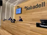 El director financiero de Sabadell, Leopoldo Alvear, y el CEO, César González-Bueno