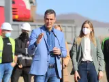 Pedro Sánchez en su visita a Cardial SL en Níjar (Almería) RAFA GONZÁLEZ-EUROPA PRESS 07/2/2022