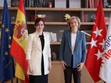 La presidenta de la Comunidad de Madrid, Isabel Díaz Ayuso, junto a su homóloga francesa, Valérie Pécresse.