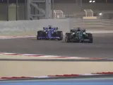Alonso y Stroll en los test de Bahréin.