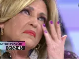 Lydia Lozano, llorando en 'Sálvame'