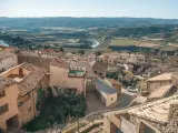 Panor&aacute;mica del pueblo de Riglos.