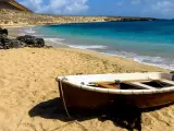 Una playa en la isla de La Graciosa (Canarias).