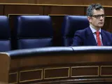 El ministro de Presidencia, Félix Bolaños tras su intervención en el debate de este jueves en el Congreso sobre las enmiendas a la totalidad del proyecto de ley de modificación de la ley de Seguridad Nacional.