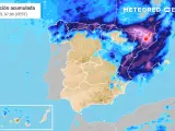 Según informa Meteored, "el calor intenso acumulado en capas bajas va a ser un combustible perfecto para desarrollar nubes convectivas" que provocarán ese "cóctel de tormentas" que avanzan.