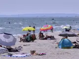 Playa sombrilla vacaciones