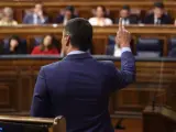 El presidente del Gobierno, Pedro Sánchez, interviene en una sesión de control, en el Congreso de los Diputados, a 22 de junio de 2022, en Madrid (España). Se trata del primer pleno tras las elecciones andaluzas donde el PP obtuvo mayoría absoluta, el PSOE obtuvo su peor resultado histórico y Ciudadanos desapareció. Ante esta cuestión, el Gobierno central debe responder a las preguntas de la oposición centradas en qué estrategia tiene planeada para poder cumplir su propósito de mantenerse en la Moncloa hasta finales de 2023, tras la caída del partido en dichos comicios. 22 JUNIO 2022;CONGRESO;DIPUTADOS;MADRID;SESION;CONTROL;ELECCIONES;PSOE Eduardo Parra / Europa Press 22/6/2022