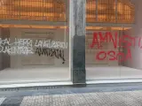PSE-EE de Gipuzkoa denuncia la aparición de pintadas que "retrotraen a otras épocas" en San Sebastián