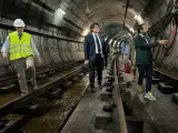 El consejero de Transportes e Infraestructuras, David Pérez, visitó a finales de septiembre el túnel de la 7B junto a técnicos de su departamento.