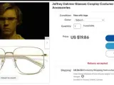 Imagen de un anuncio de eBay con unas gafas como las de Jeffrey Dahmer.