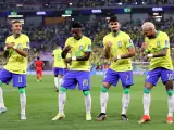 Vini Jr. celebra su gol ante Corea del Sur bailando junto a Neymar, Paquetá y Danilo.