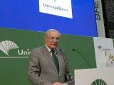 Manuel Azuaga, presidente ejecutivo de Unicaja, en la Bolsa de Madrid.