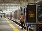 Los trabajadores del sector ferroviario inician otra huelga en Reino Unido