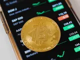El bitcoin roza los 21.000 dólares tras un rebote superior al 26% desde mínimos