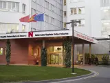 Entrada del Hospital Universitario de Navarra en una imagen de archivo
