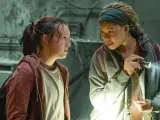 Bella Ramsey y Storm Reid en el episodio 7 de 'The Last of Us'.
