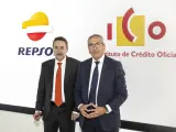 El Consejero Delegado de Repsol, Josu Jon Imaz, y el Presidente del Instituto Oficial de Crédito (ICO), José Carlos García de Quevedo,