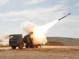 El lanzacohetes israel&iacute; Lynx es la base del PULS, que lo ser&aacute; del SILAM espa&ntilde;ol.