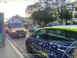 Servicios sanitarios y Policía Local de Sevilla.