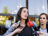 La candidata de Más Madrid al Ayuntamiento, Rita Maestre, junto a la de la Comunidad, Mónica García