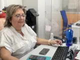 Yolanda en su puesto de trabajo en el Grupo Sifu.