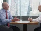 David Solomon, actual CEO de Goldman Sachs, con su predecesor Lloyd Blankfein.